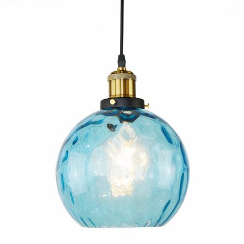 Lámpara colgante LED azul en forma de bola de cristal sobre fondo blanco