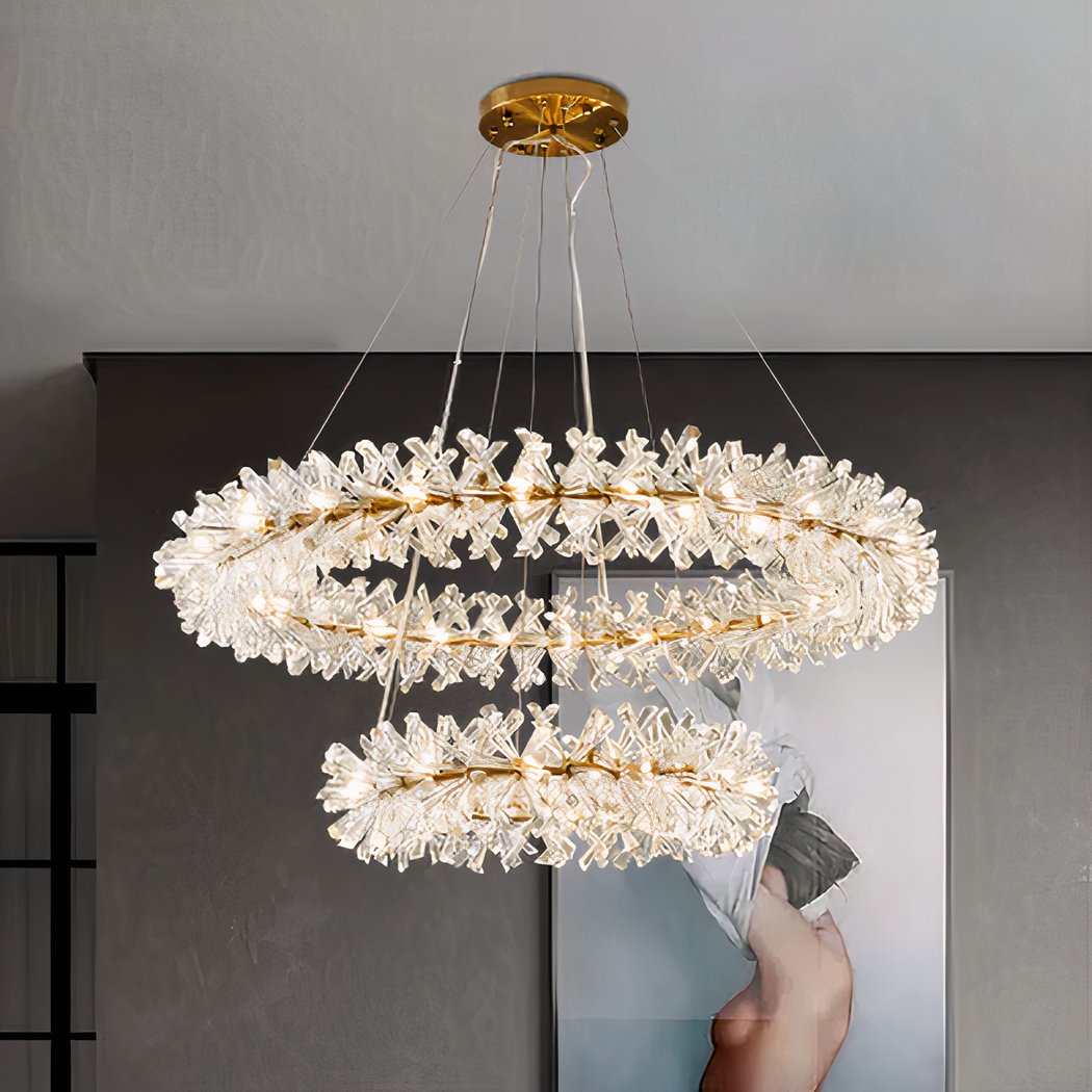 Lámpara LED bohemia en forma de corona de flores — detalle