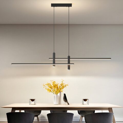 Moderna lámpara de comedor LED negra de aluminio sobre fondo beige